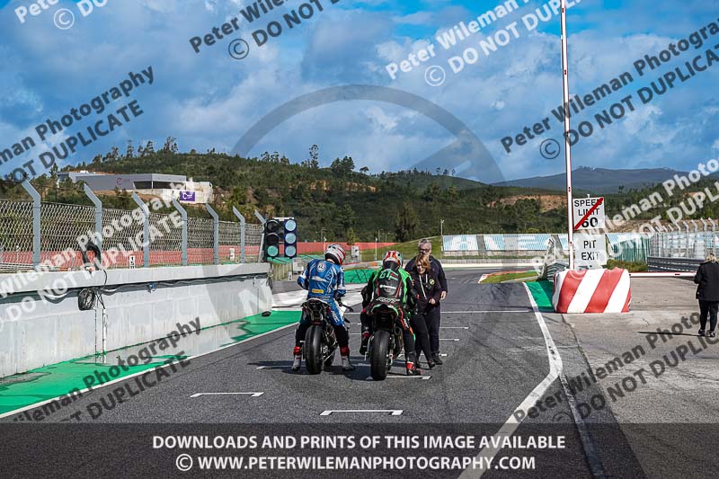 motorbikes;no limits;peter wileman photography;portimao;portugal;trackday digital images